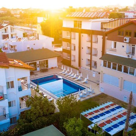 Elvin Otel Side Exterior foto