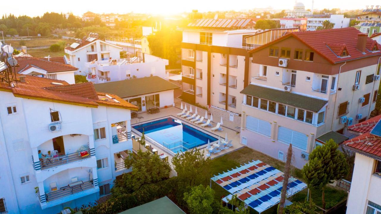 Elvin Otel Side Exterior foto